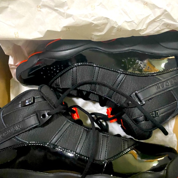 Jordan 6 rings black and red never worn - Picture 1 of 4